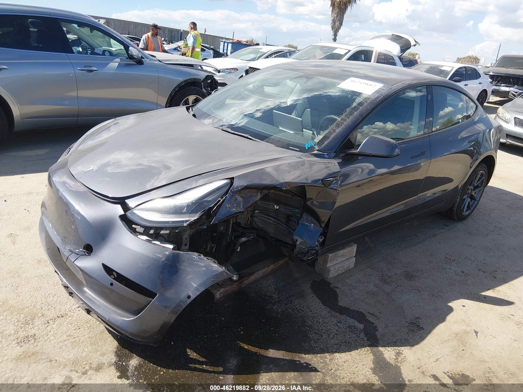 Tesla Model 3 2022