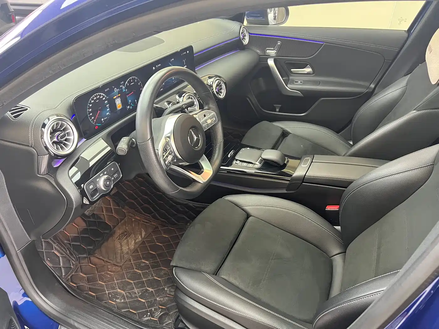 Mercedes-Benz A-Класс 2023