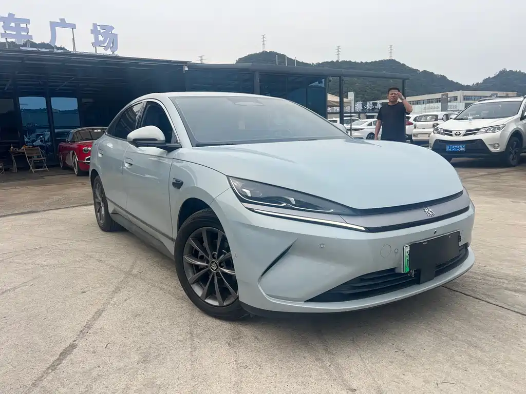 BYD Qin 2025