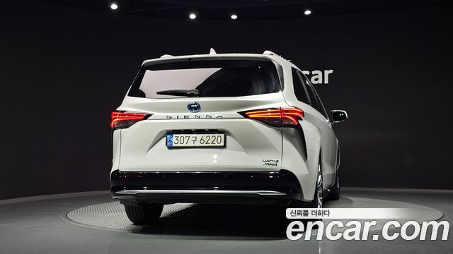 Toyota Sienna 2022