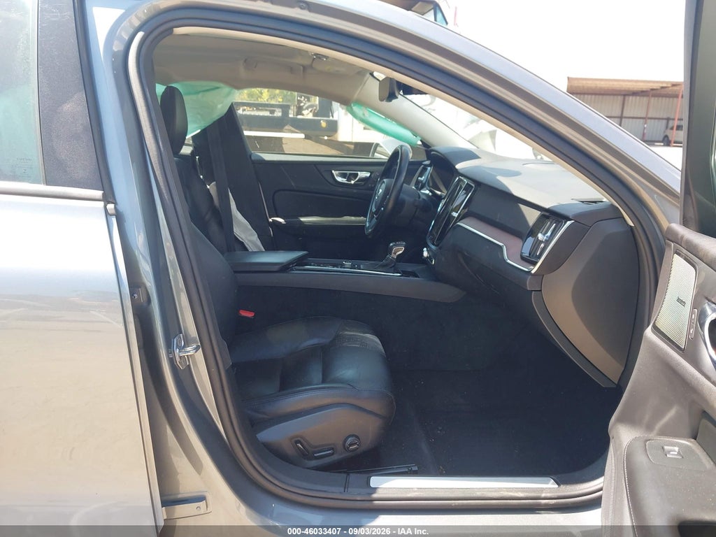 Volvo S60 2021