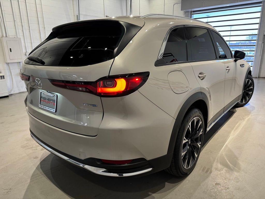 Mazda CX-90 2024
