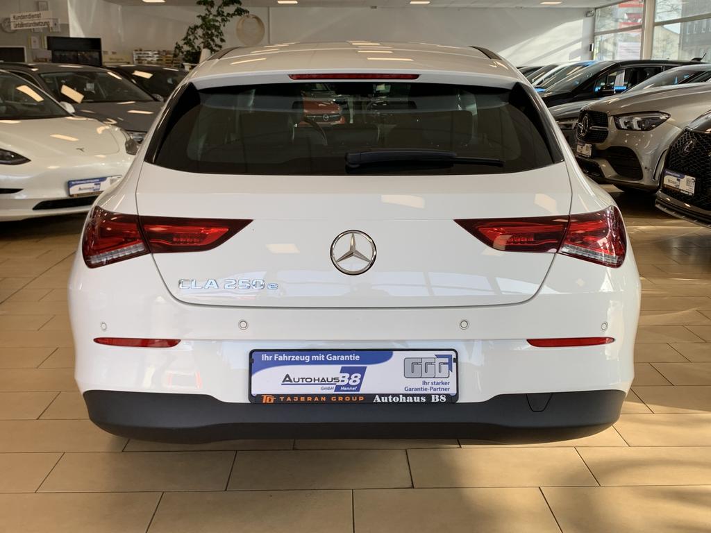 Mercedes-Benz CLA 250 SHOOTING BRAKE 2021