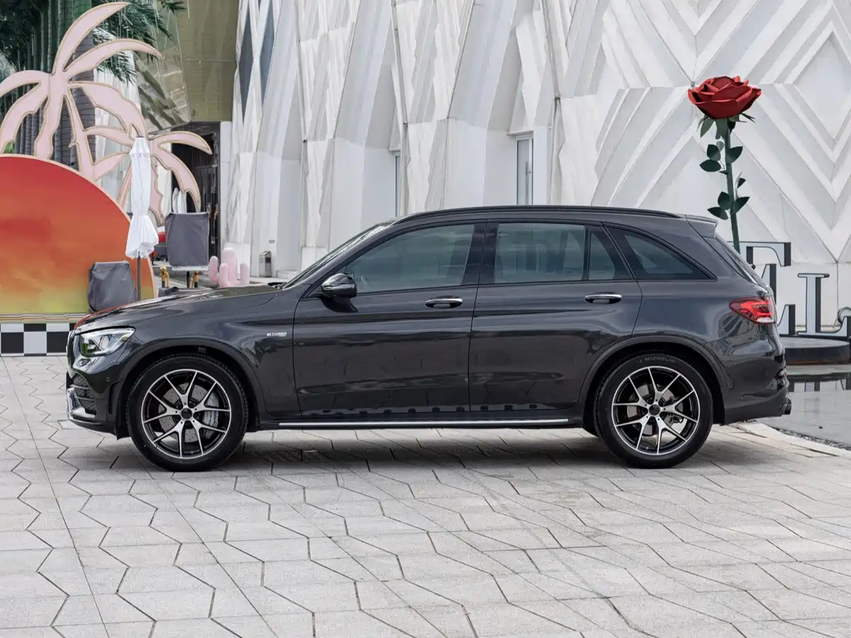 Mercedes-Benz GLC AMG 2022