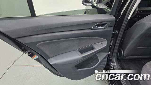 Volkswagen Golf 2023
