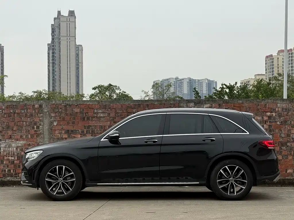 Mercedes-Benz GLC 2020