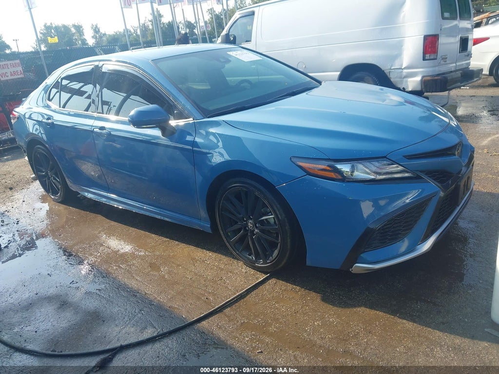 Toyota Camry 2024