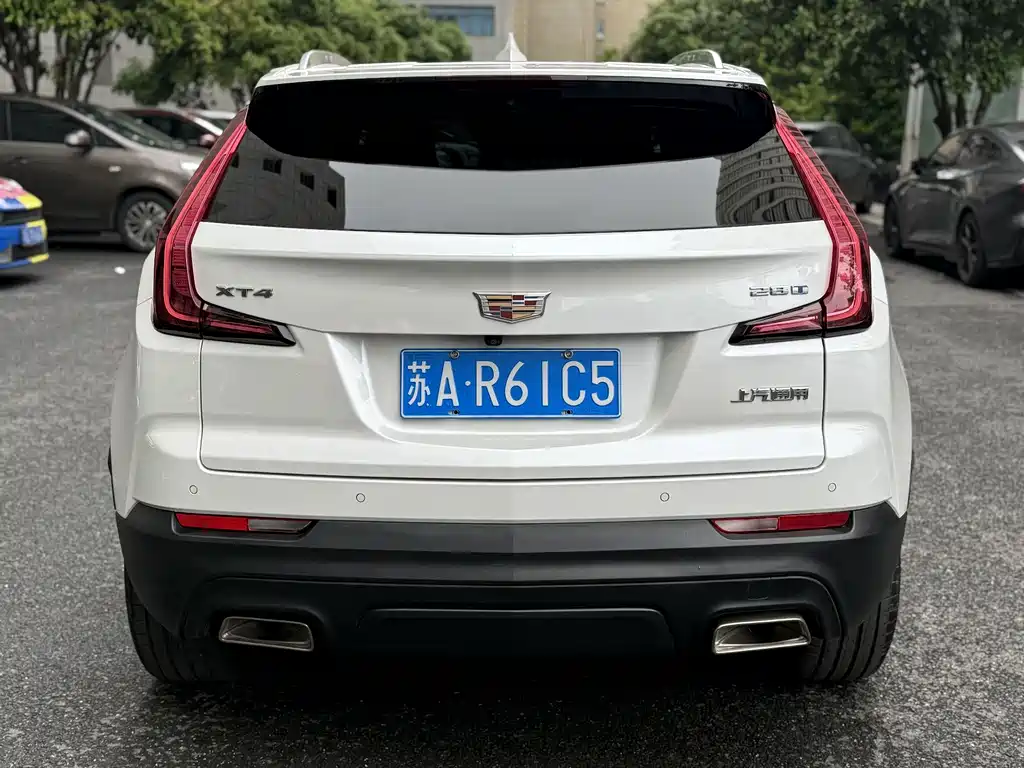 Cadillac XT4 2022