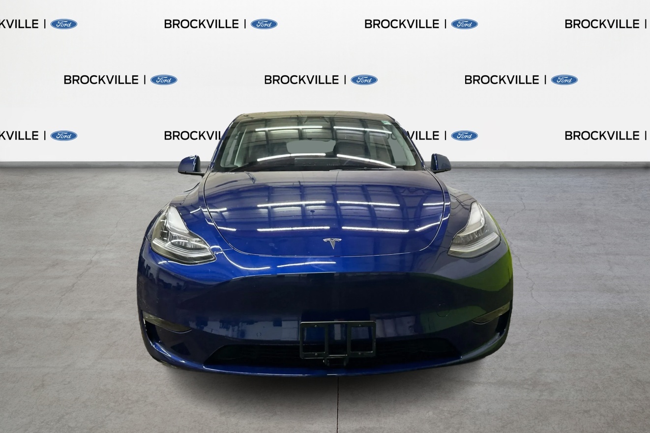 Tesla Model Y 2022