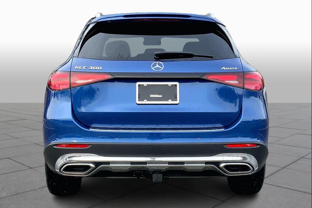 Mercedes-Benz GLC 300 2026