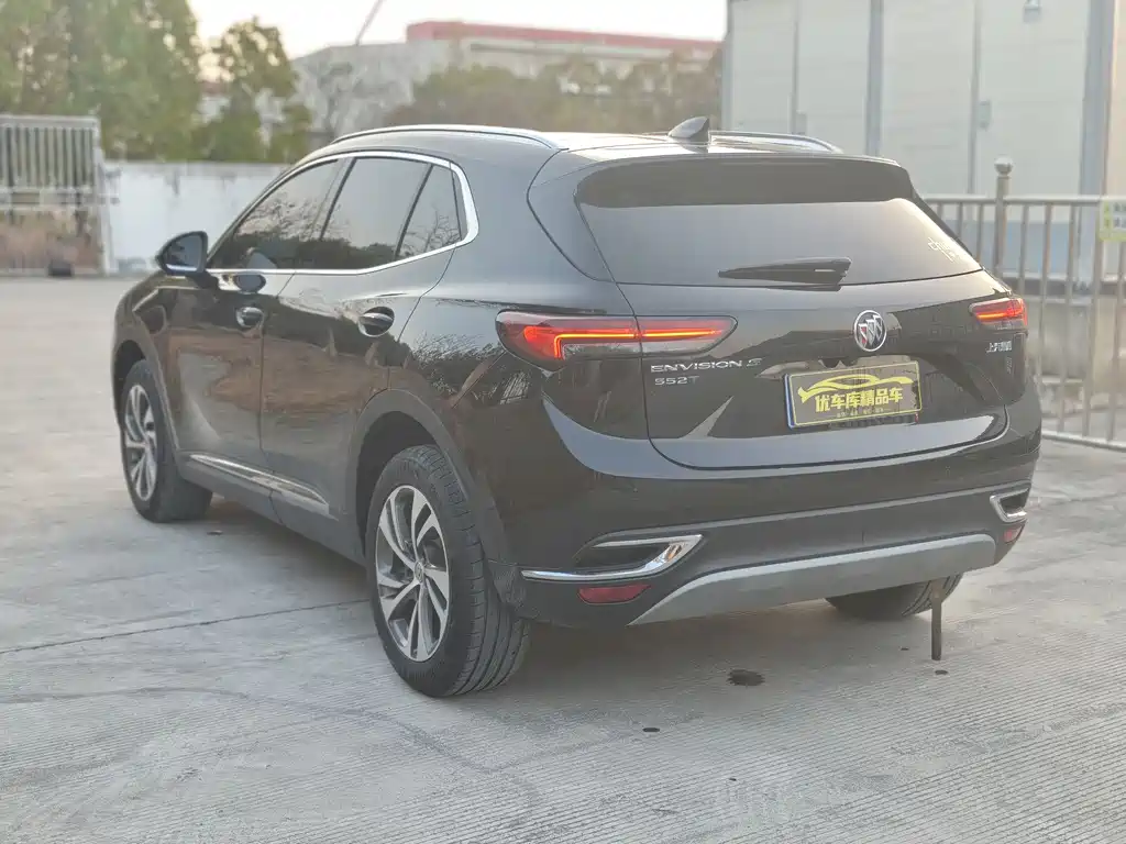 Buick Envision 2023
