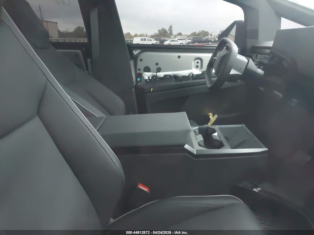 Tesla Cybertruck 2025