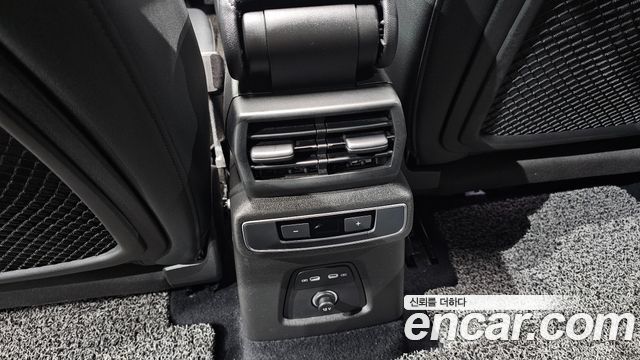 Audi Q4 e-tron 2022