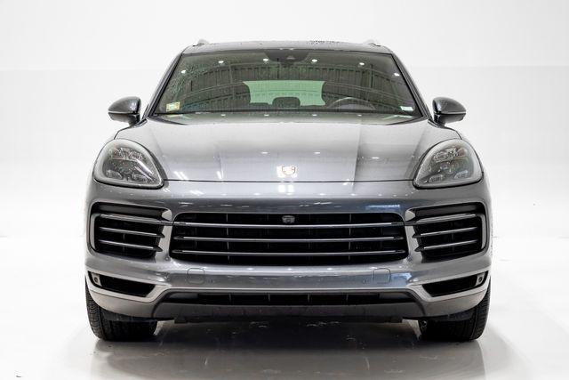 Porsche Cayenne 2022