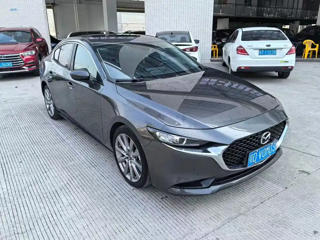 Mazda 3 2021