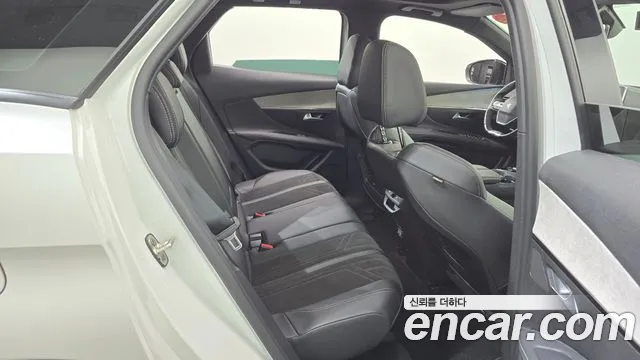 Peugeot 3008 2022