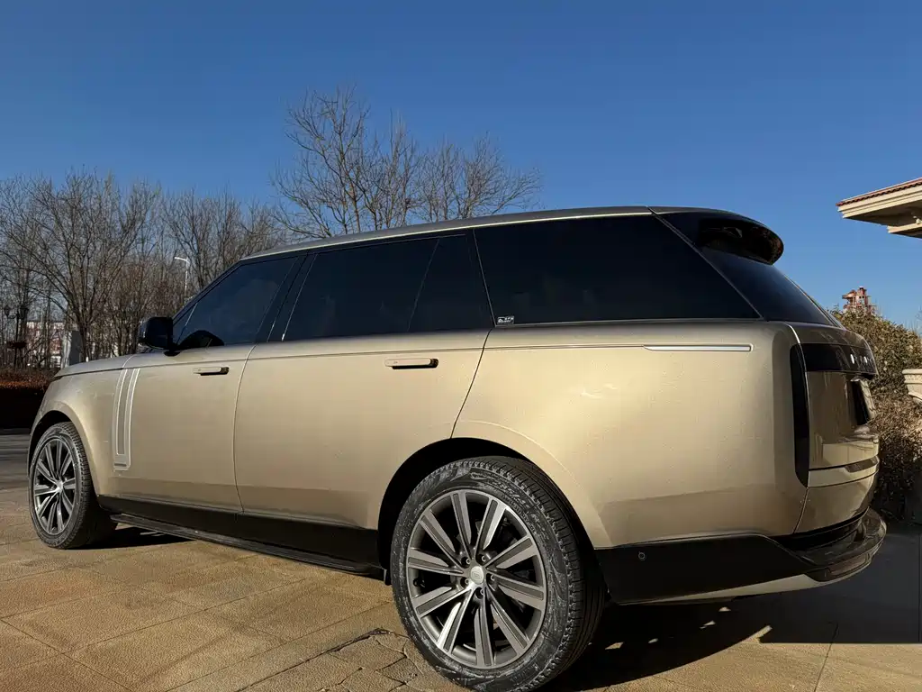 Land Rover Range Rover 2023