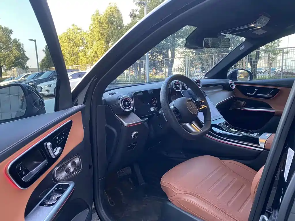Mercedes-Benz GLC 2026