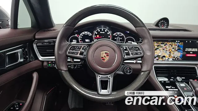 Porsche Panamera 2020