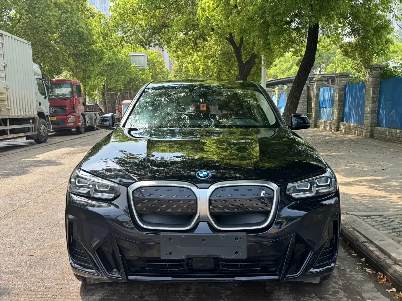 BMW iX3 2024