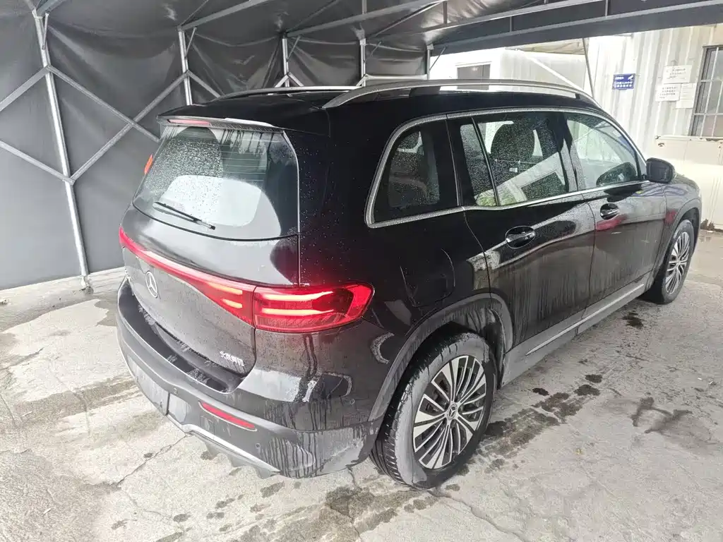 Mercedes-Benz EQB 2024