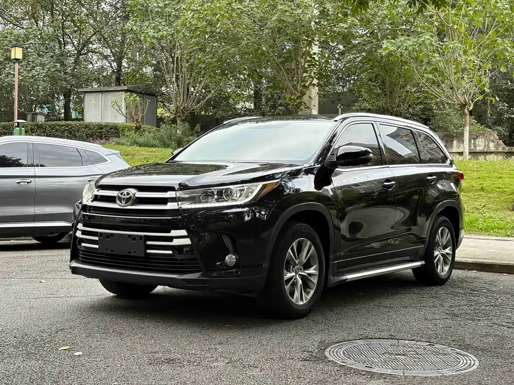 Toyota Highlander 2020