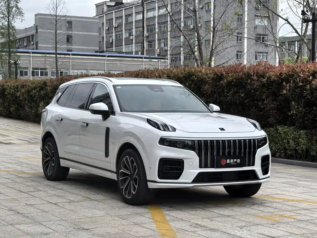 Lynk & Co 09 2025