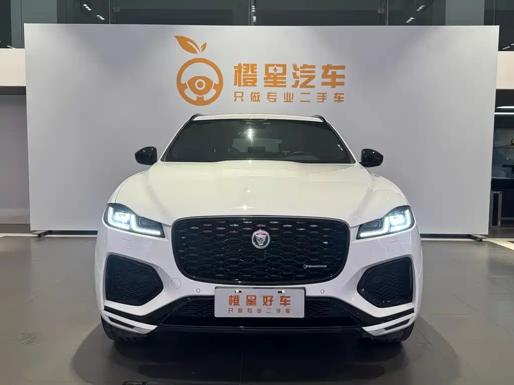 Jaguar F-Pace 2024