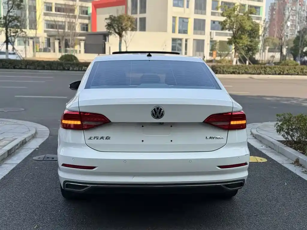Volkswagen Lavida 2021