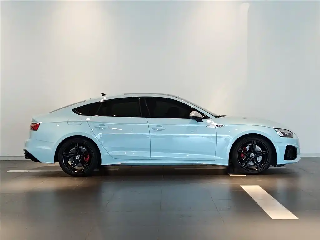 Audi A5 2023