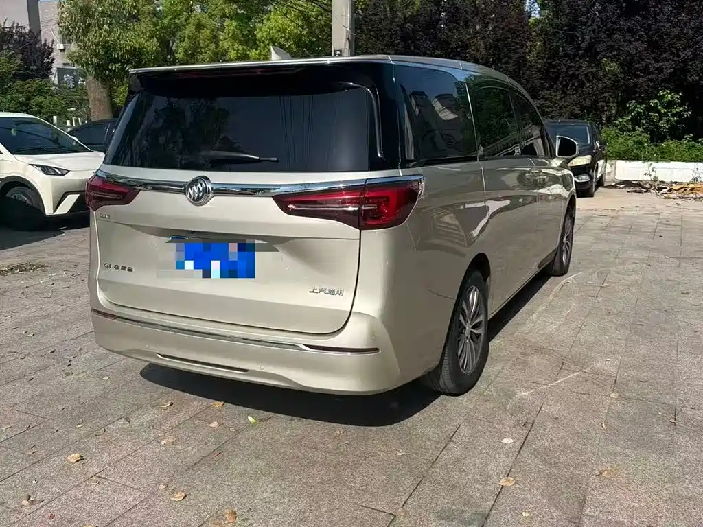 Buick GL8 2021
