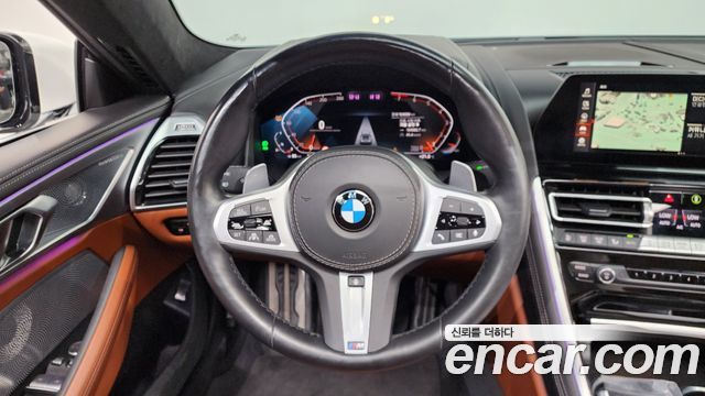 BMW 8 серии 2022