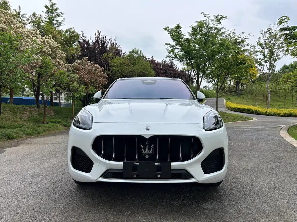 Maserati Grecale 2022