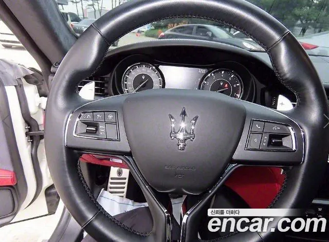 Maserati Quattroporte 2021