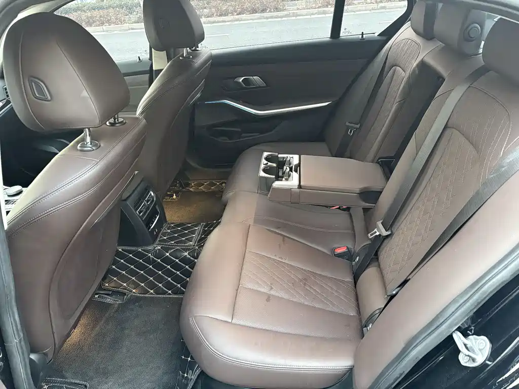 BMW i3 2024