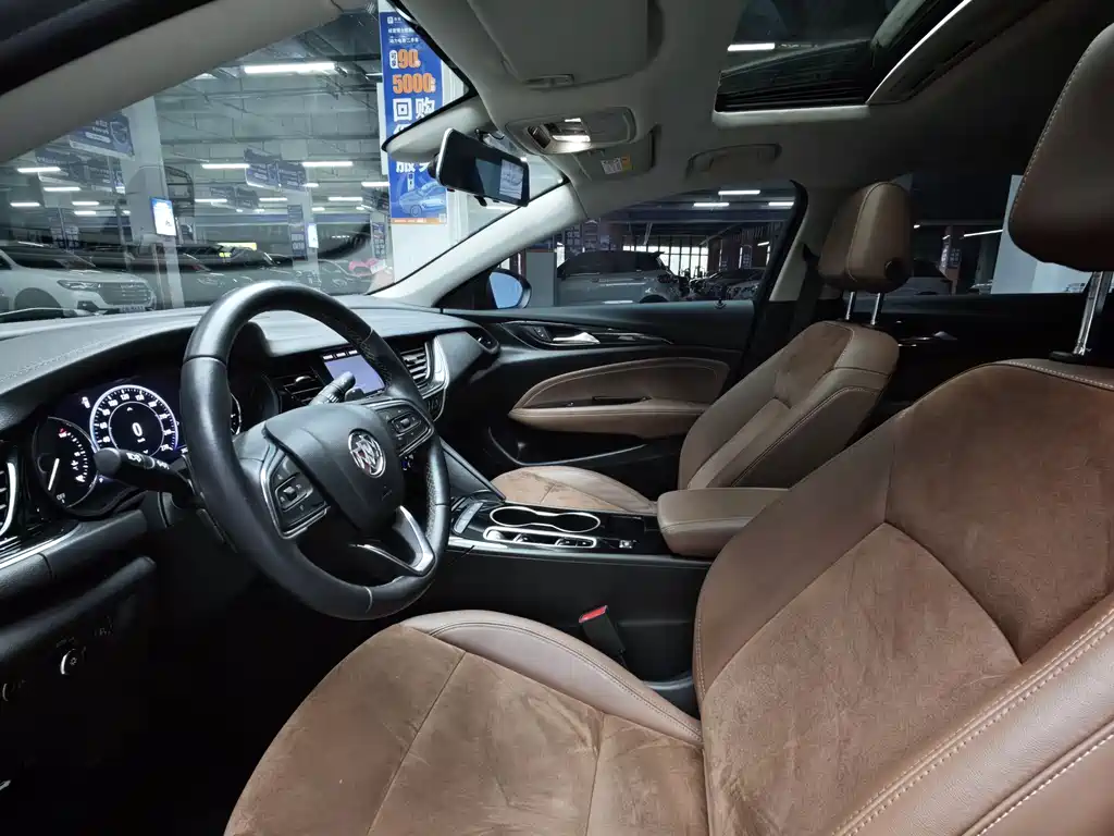 Buick Regal 2021