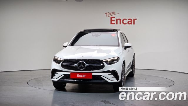 Mercedes-Benz GLC 2024