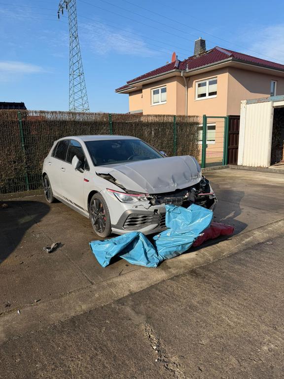 Volkswagen Golf 2021