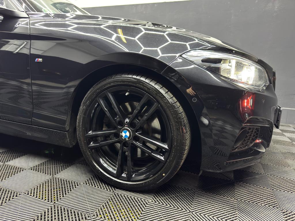 BMW 230 2021