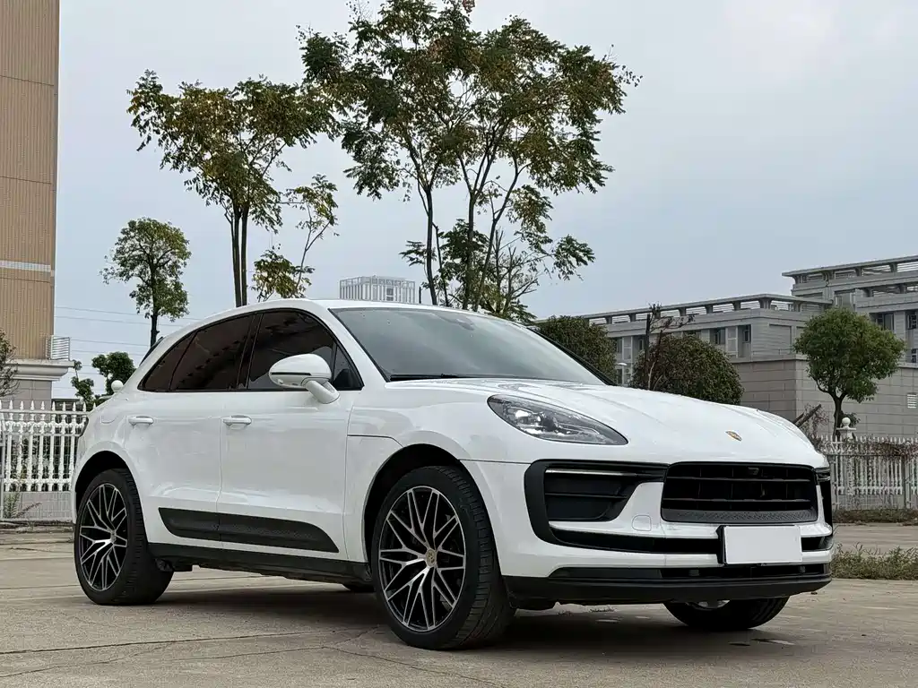 Porsche Macan 2023