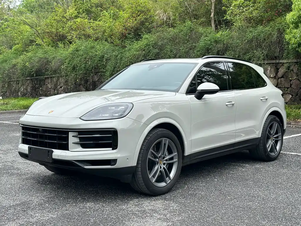Porsche Cayenne 2024
