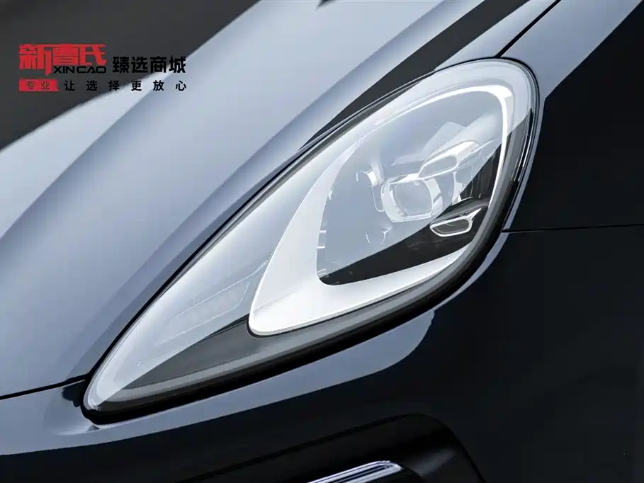 Porsche Cayenne 2021
