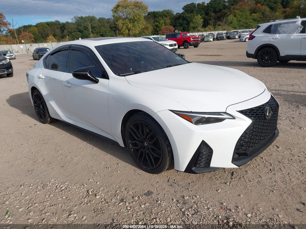 Lexus IS 2024