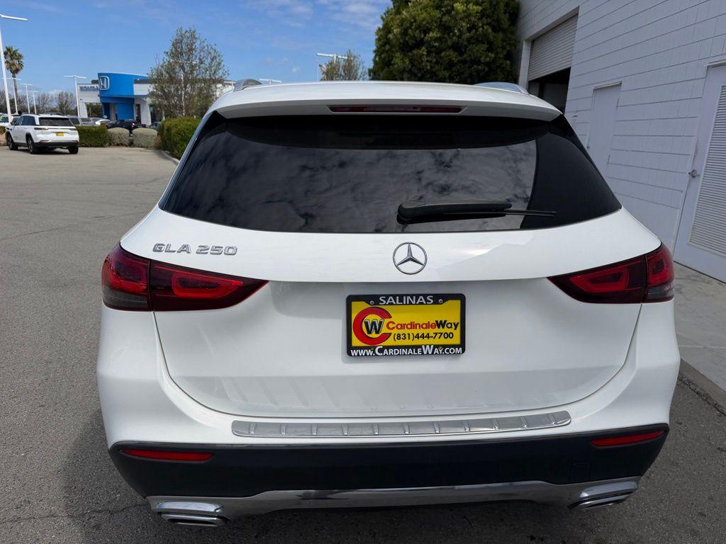 Mercedes-Benz GLA 250 2022