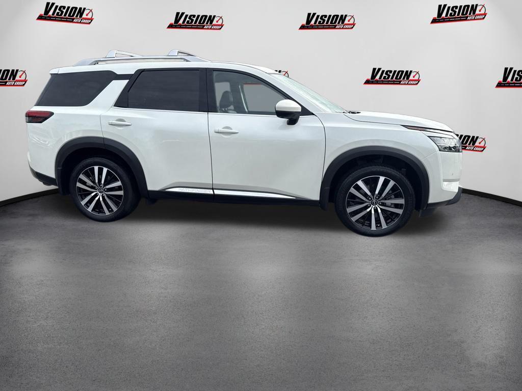 Nissan Pathfinder 2024