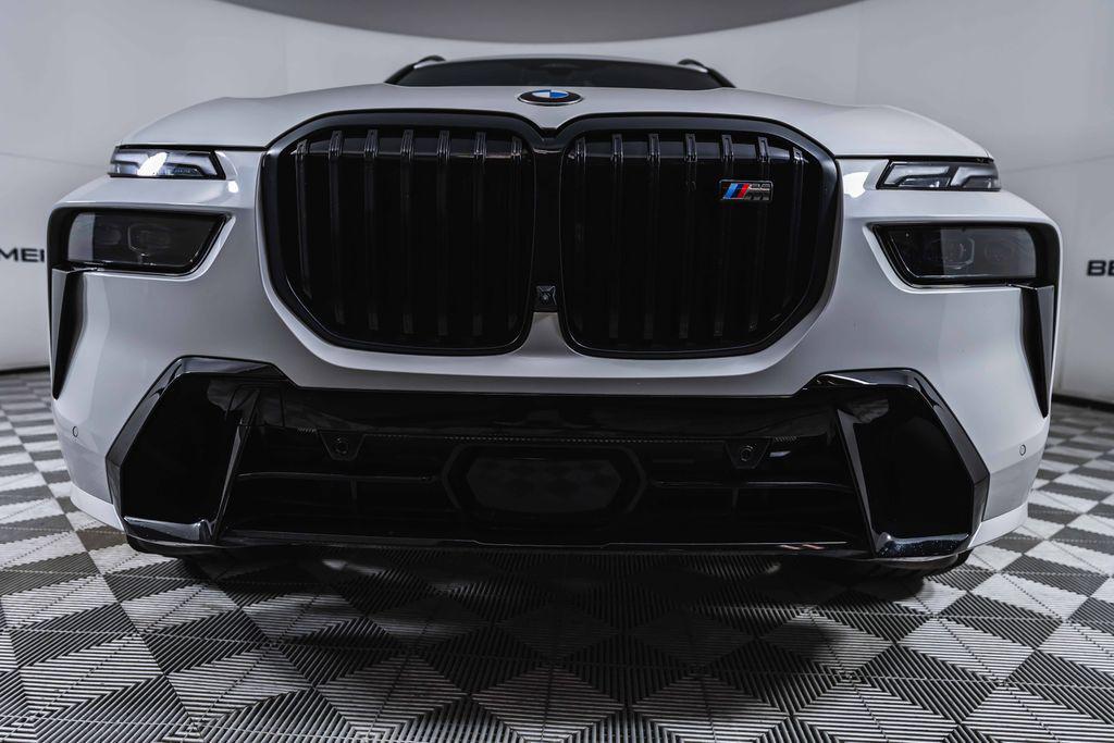 BMW X7 2023