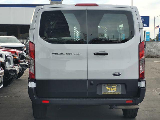 Ford Transit 2024