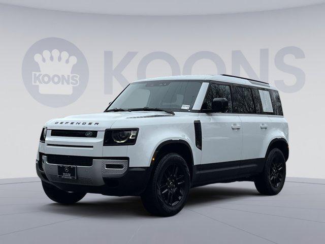 Land Rover Defender 2025