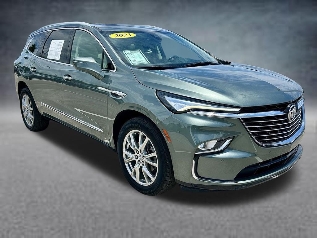 Buick Enclave 2023
