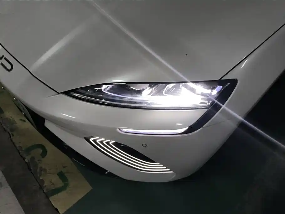 BYD Seal 2023